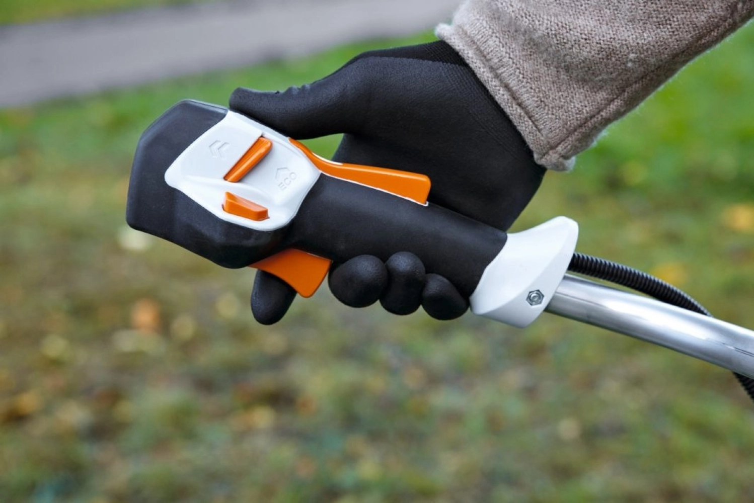 STIHL FSA 120 Akku-Motorsense, ohne Akku und Ladegerät – Bild 6